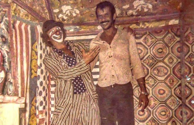 O palhaço Cacareco e Latur Azevedo, em foto histórica no México Zoo Circus