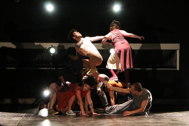 Em vídeo, a paulistana T.F.Style Cia de Dança e o espetáculo ELO