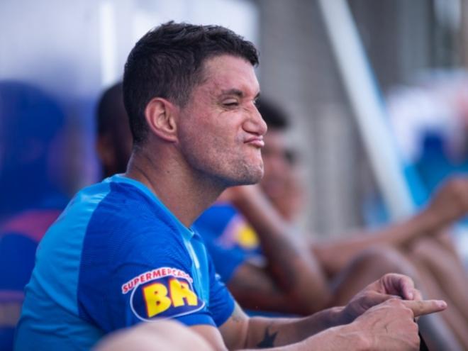 ''Me arrependo de várias coisas que eu falei sobre o Atlético'', afirma jogador 