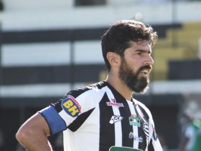 O atacante uruguaio ficou um mês no Athletic Club