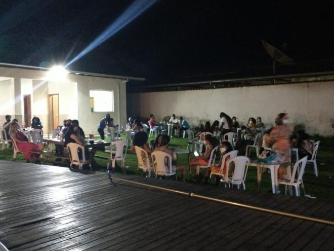 Com feriado prolongado, governo local pede que as pessoas evitem aglomerações