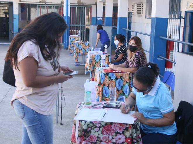 Alunos desenvolverão as tarefas por meio de Blocos de Atividades em conformidade com o Currículo Referência de Minas Gerais 