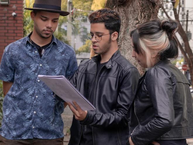 História produzida por Luís teve a participação de amigos