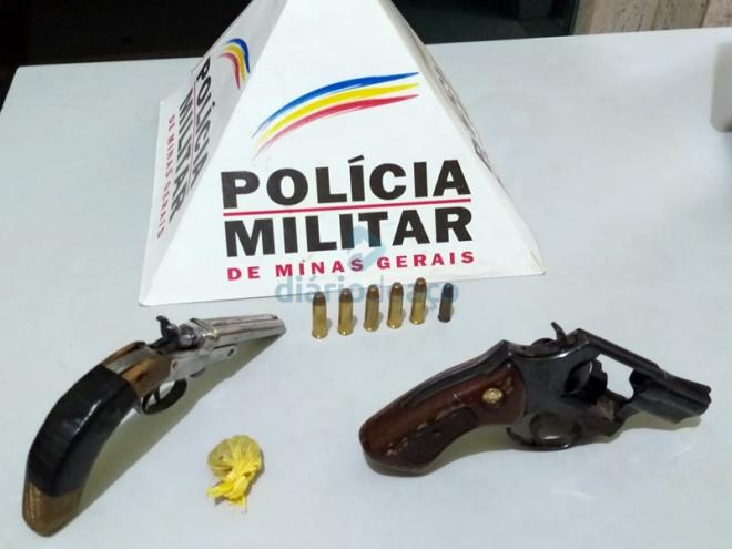 O revólver calibre 38 foi apreendido durante a abordagem ao suspeito e a outra arma localizada no Novo Tempo, em Timóteo