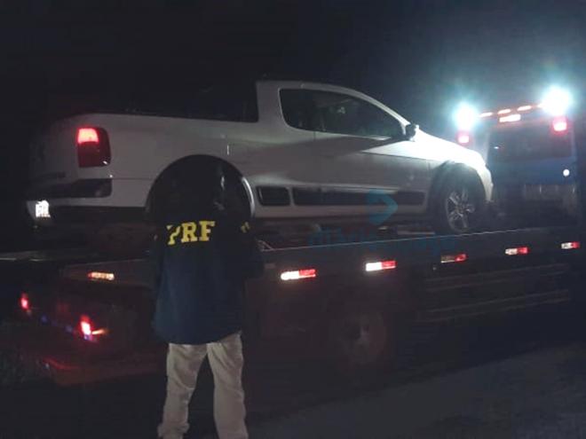 A VW Saveiro Cross roubada em Ipatinga estava sendo usada em um saque de carga de cerveja