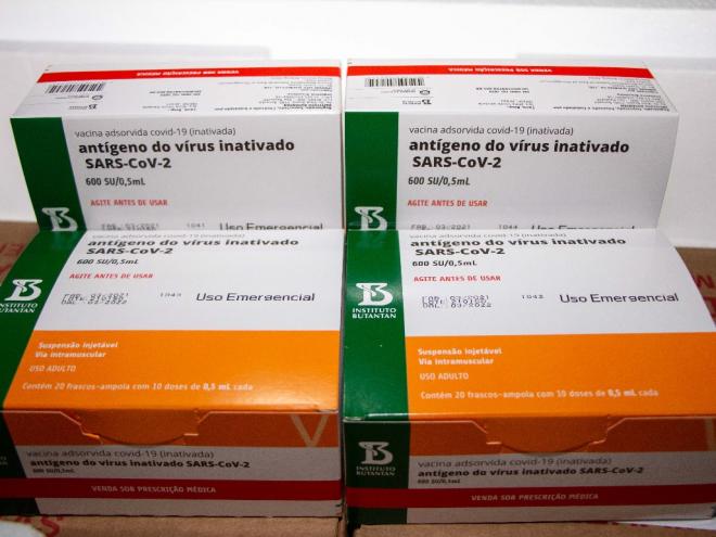 Foram distribuídas 21 mil doses da AstraZeneca para os municípios da macrorregião do Vale do Aço