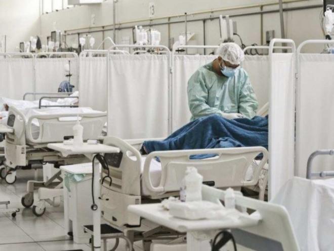 Ainda há 3.671 óbitos em investigação. Isso ocorre porque há casos em que um paciente morre, mas a causa segue sendo apurada mesmo após a declaração do óbito.