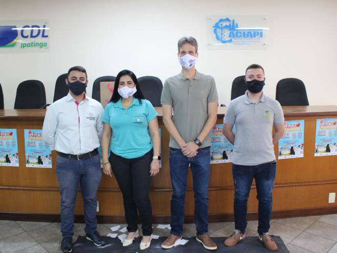 o sorteio contou com a participação de representantes das empresas parceiras da campanha Amor Premiado