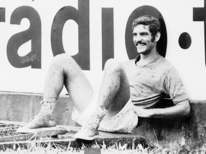 Rildo atuou no Santos ao lado de Pelé