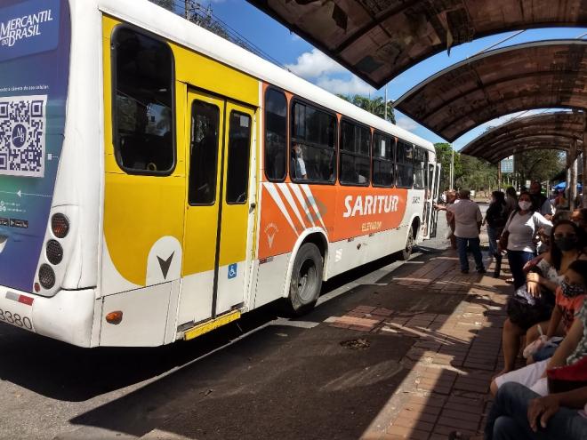 A Saritur informou que negocia com o Sinttrocel e ainda está dentro do prazo para apresentar sua proposta