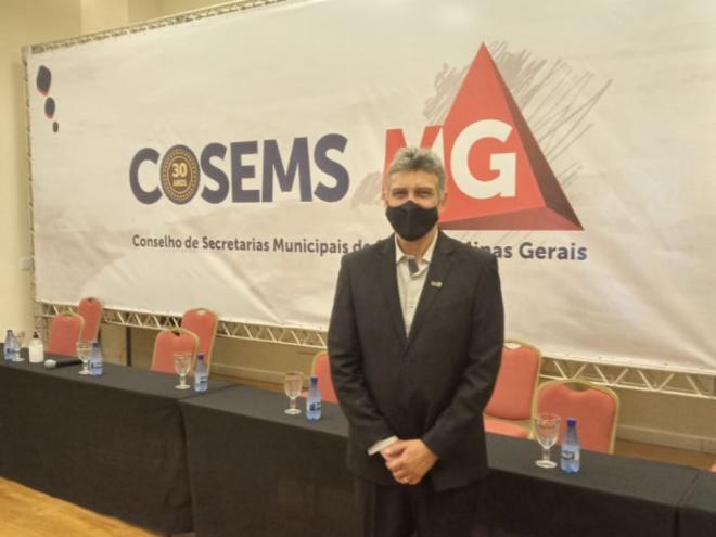 Ricardo Cacau passou a integrar o Conselho de Secretarias Municipais de Saúde de Minas Gerais nesta semana