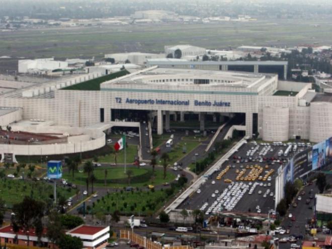 O Aeroporto Internacional da  Cidade do México recebe voos internacionais, inclusive do Brasil; muitos brasileiros não têm conseguido passar na imigração 