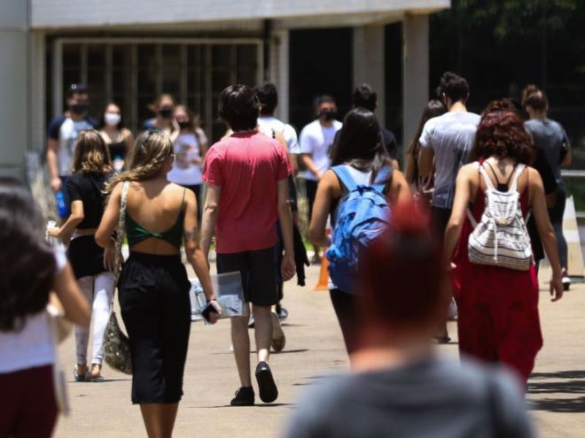Versões impressa e digital do exame serão realizadas na mesma data