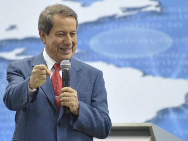 O missionário R.R. Soares, da Igreja Internacional da Graça de Deus, tem 73 anos 