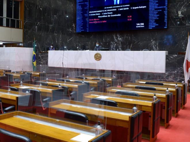  Projeto de Lei 328/2019 do deputado estadual Celinho do Sintrocel foi aprovada em primeiro turno