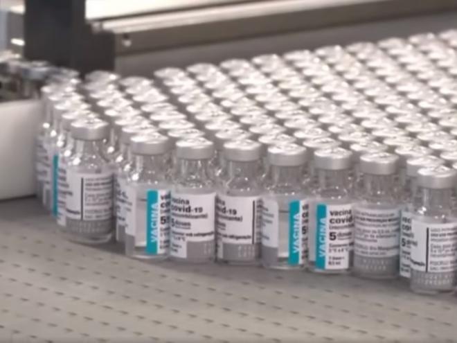 Novos lotes da vacina AstraZeneca chegam aos estados nesta quinta-feira 