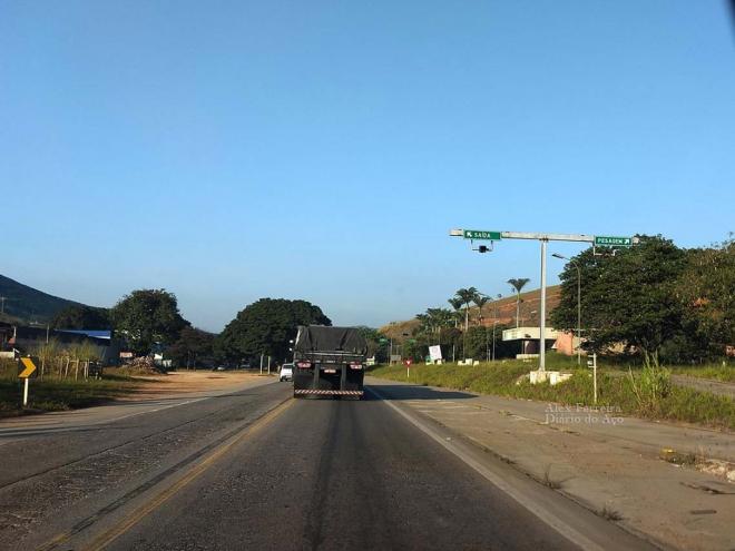 Trecho da BR-116 na Saída de Caratinga sentido a Realeza 
