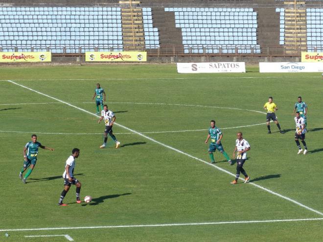 Ipatinga foi dominado pela equipe de Muriaé durante quase todo o jogo