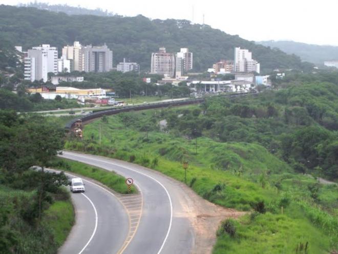 Perspectiva é de que sejam suprimidos cerca de 770 buracos entre o bairro Horto e a saída para Governador Valadares