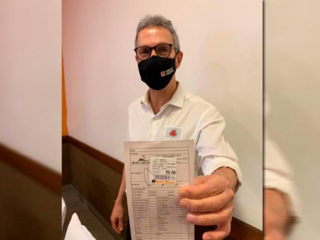 Romeu Zema cumpre agenda no Vale do Aço, almoça em Timóteo e diz que cada um paga sua conta 