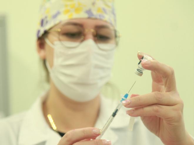 A imunização destes públicos vai ocorrer na quarta e quinta-feira