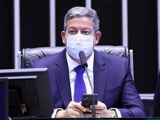 Proposta foi rejeitada em comissão, mas regimento permite análise