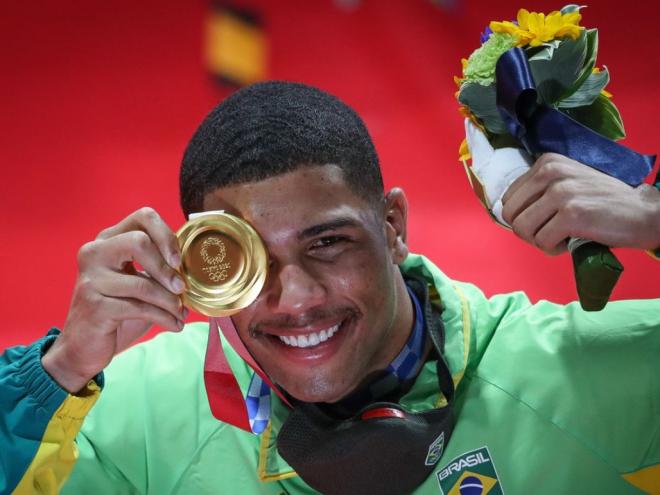Número de ouros iguala Rio. Total de medalhas é o maior na história