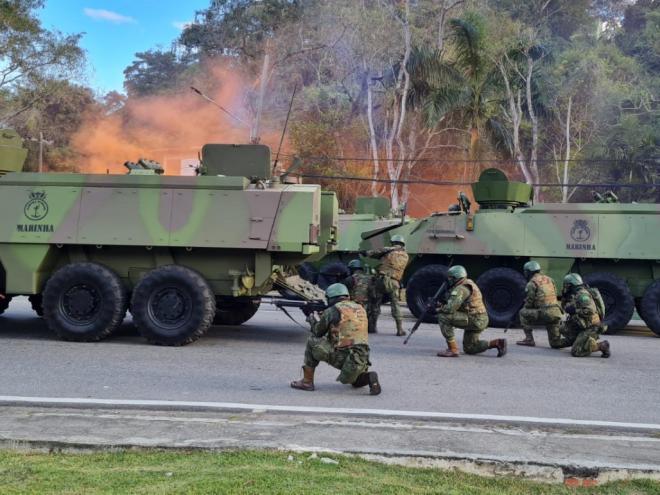 Militares têm exercício programado para 16 dia  e, a caminho do local do treinamento, passarão por Brasília pela primeira vez 
