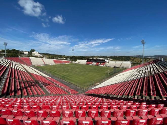 Arena do Jacaré estaria apta a receber até 4 mil cruzeirenses