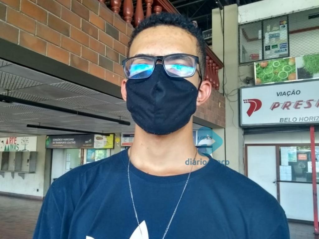 Keven Luiz Isidoro da Silva, 19, eletricista - ''É uma data ainda muito importante, mas devido o atual momento do país, a data perdeu o significado, pois, falta patriotismo e as pessoas não estão satisfeitas com o Brasil de hoje, eu acho que deveríamos parar o país em protesto''.