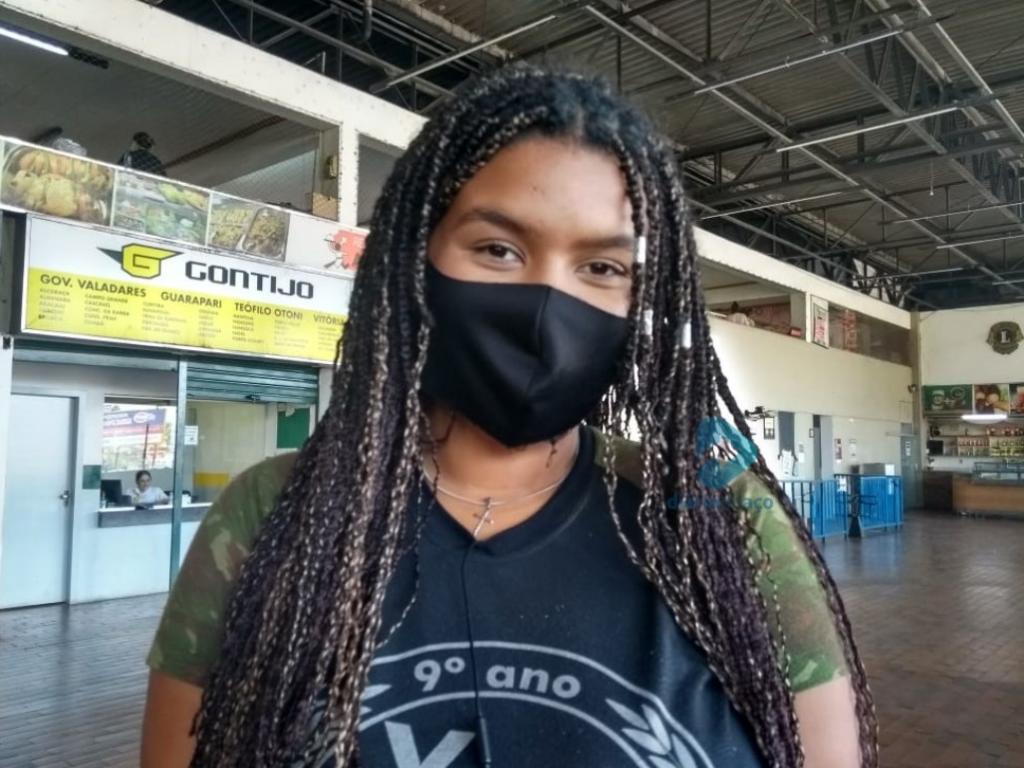 Beatriz Cristina Costa, 17, estudante - ''Eu acho que a minha geração não dá o devido valor para esse dia, fica sendo só mais um feriado ou um desfile bonito, mas não dão a devida importância que deveria ter. Todos querem melhorias, mas não se preocupam em aprender sobre a História do país''. 