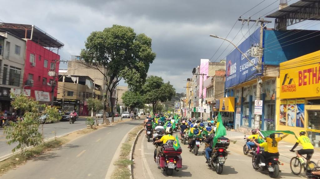Motociata passou pelo bairro Bethânia nesta manhã