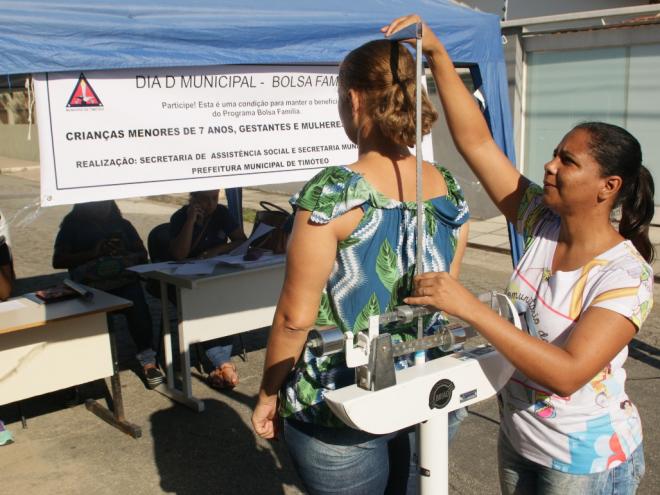A pesagem é obrigatória e atende uma das condicionalidades para o recebimento do benefício do Bolsa Família 