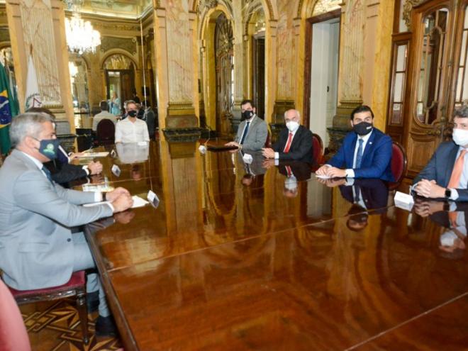 Governador explicou que se Minas Gerais não colocar em prática o Regime de Recuperação Fiscal corre risco de perder liminares e se ver obrigado a pagar dívidas que, somente a união passa de R$ 26,5 bilhões