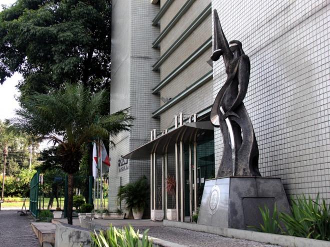 Julgamento de homicídio no bairro Limoeiro, cometido há 11 anos, ocorreu hoje (15/9/2021) no Fórum de Ipatinga