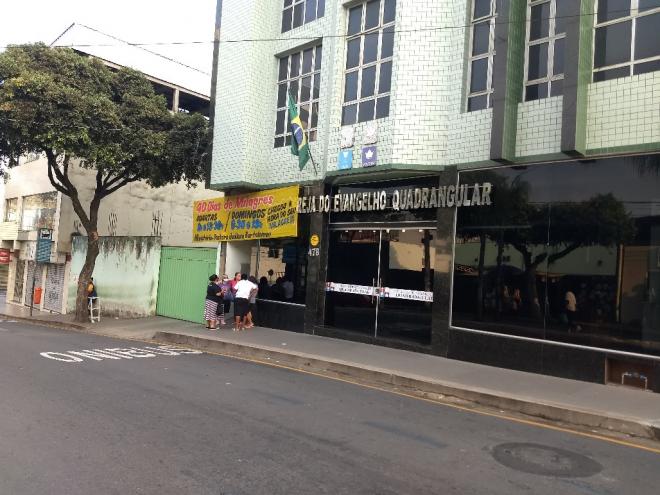Igreja localizada na avenida João Valentim Pascoal, no Centro de Ipatinga foi alvo de assaltantes armados