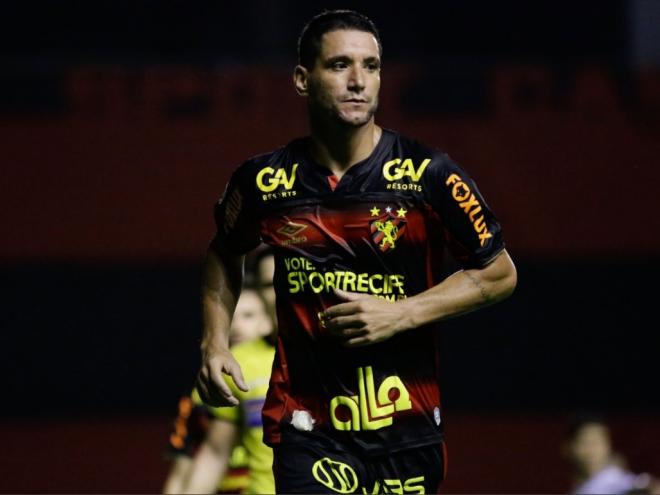 Esta é a segunda rescisão de contrato do jogador em menos de dois anos