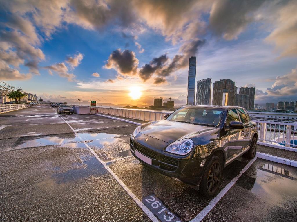 Essa foto ensina perfeitamente como não estacionar um carro - Hora 7 - R7  Hora 7