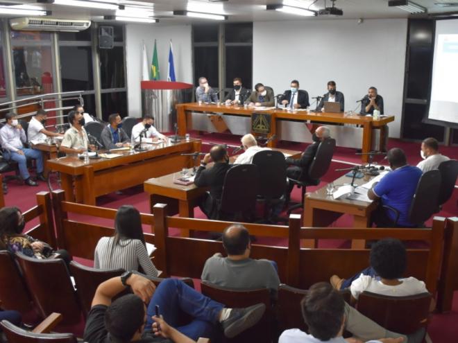 Proposta que revisa tributos municipais e adequa taxas de serviços é avo de debates em Timóteo