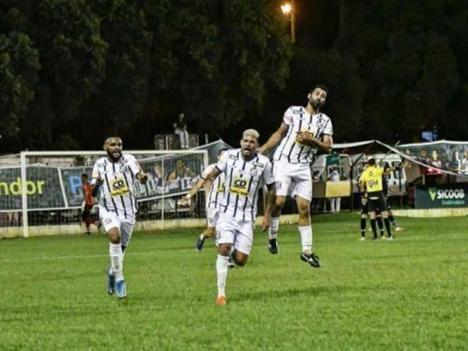Time garantiu classificação com uma rodada de antecedência