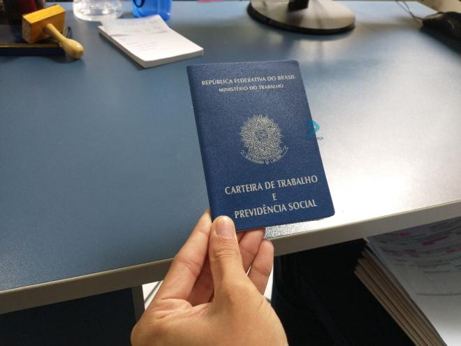 Os interessados nas vagas podem acessar o site da rede de varejo