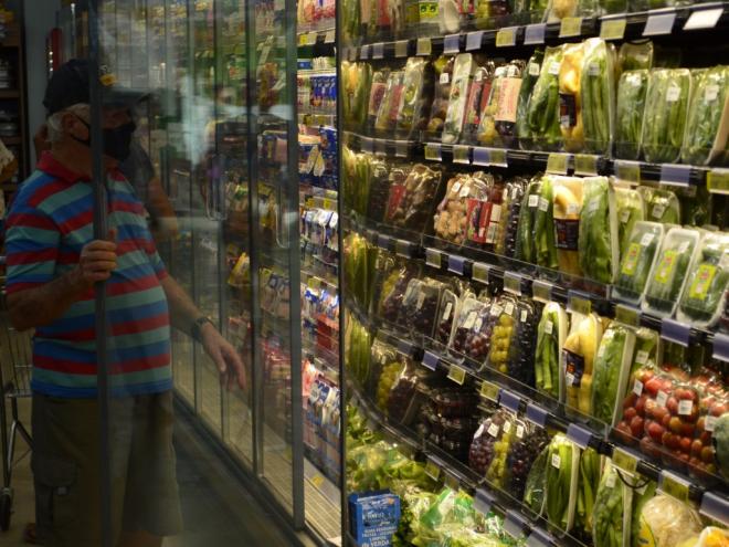 Além de supermercados, também estarão de portas abertas casas de carne, açougues, mercearias, varejões, hortifrútis e peixarias