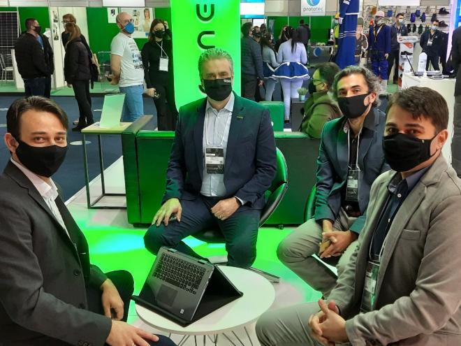 Representantes da Secretaria de Governança Estratégica da Qualidade, Inovação Tecnológica e Sustentabilidade Econômica participaram da feira