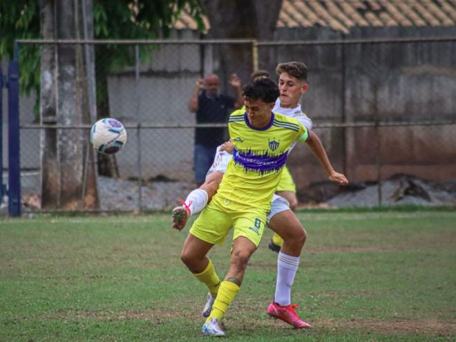 O juvenil do Florestino bateu o time celeste