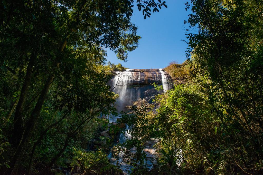 Cachoeira Limeira é atração na Serra dos Cocais
