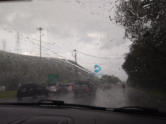 Com a chuva, a previsão é de temperaturas mais amenas ao longo da semana 