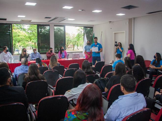 Representantes do governo receberam um certificado especial na sede da OAB-MG