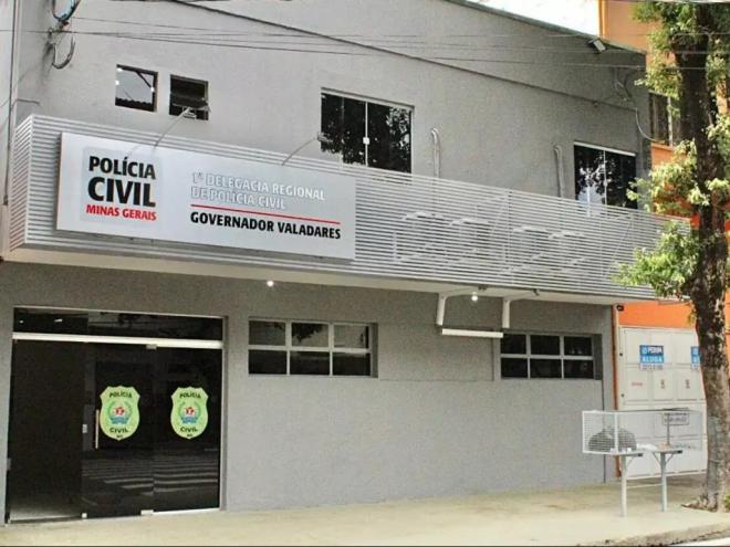 Casal preso em Periquito foi levado para a Depol em Valadares e autuado em três crimes 