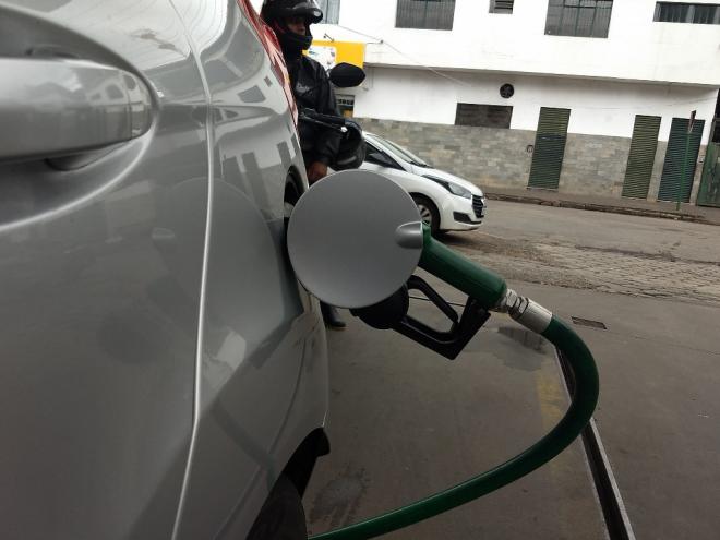 Com o novo reajuste preço da gasolina deve chegar a R$ 7; etanol também não para de subir e já é vendido a R$ 5,25 o litro, nas cidades do Vale do Aço 