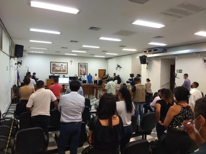 Momento da leitura da sentença, proferida por volta de 19h30 de 26 de outubro de 2021 